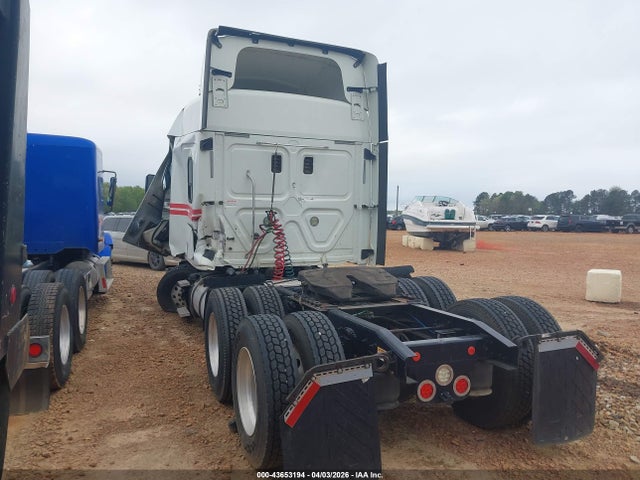 43653194 :رقم المزاد ، 3AKJGLDV3HSJD8223 vin ، 2017 Freightliner Cascadia 125 مزاد بيع
