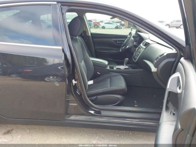 2016 NISSAN ALTIMA 1N4AL3AP2GN376985 Photo 4