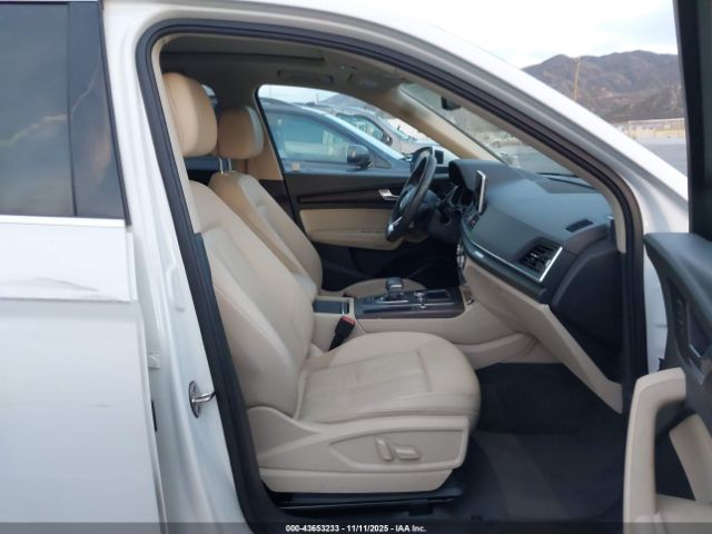 2019 AUDI Q5 WA1BNAFY4K2049328 Photo 4