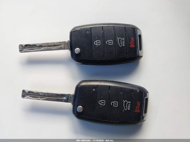 KIA SOUL + 2014 KNDJP3A55E7033957 Image 11