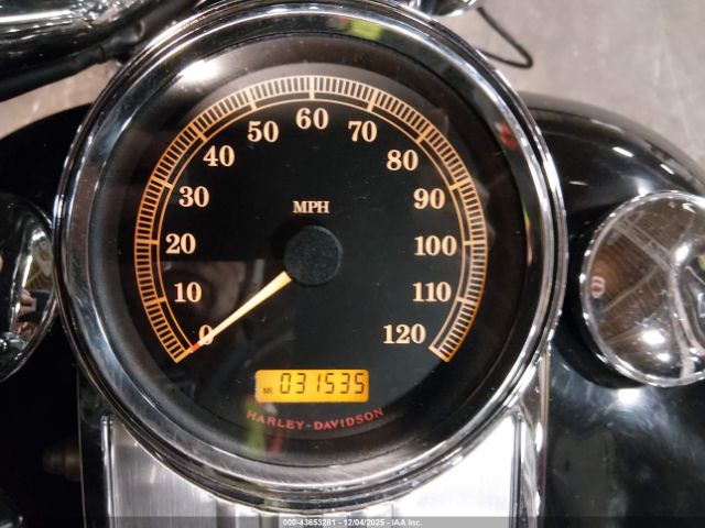 2011 HARLEY-DAVIDSON FLHR 1HD1FB416BB651995 Photo 6