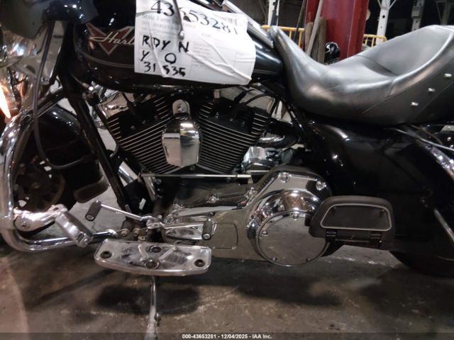 2011 HARLEY-DAVIDSON FLHR 1HD1FB416BB651995 Photo 8