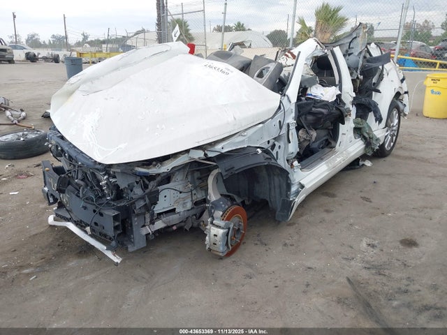 43653369 :رقم المزاد ، JN1EV7BP2MM701277 vin ، 2021 Infiniti Q50 Luxe مزاد بيع