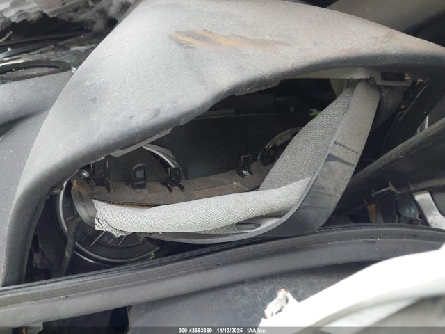 43653369 :رقم المزاد ، JN1EV7BP2MM701277 vin ، 2021 Infiniti Q50 Luxe مزاد بيع