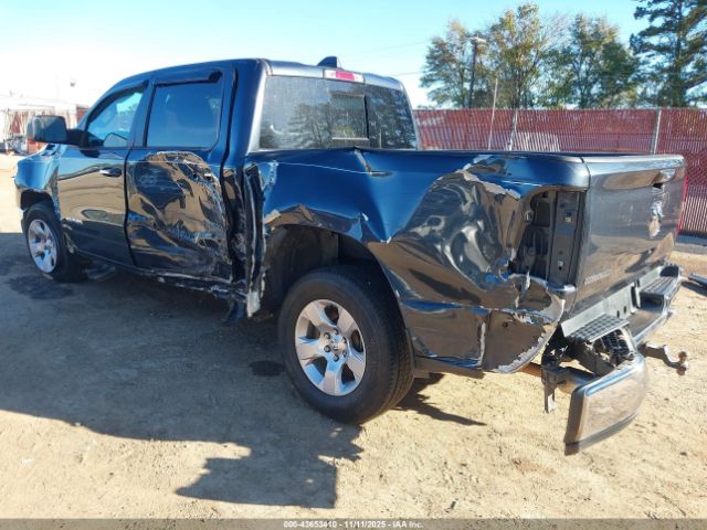 2019 RAM 1500 1C6RREFT4KN548611 Photo 2