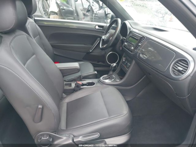 2014 VOLKSWAGEN BEETLE 3VWJP7ATXEM627288 Photo 4