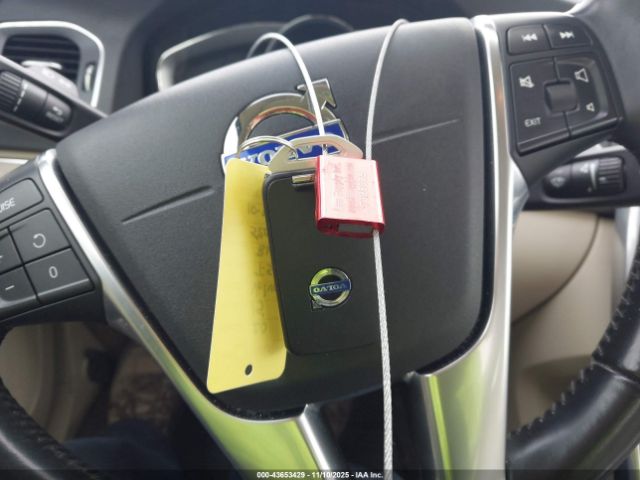 2015 VOLVO S60 YV126MFB2F1305200 Photo 10