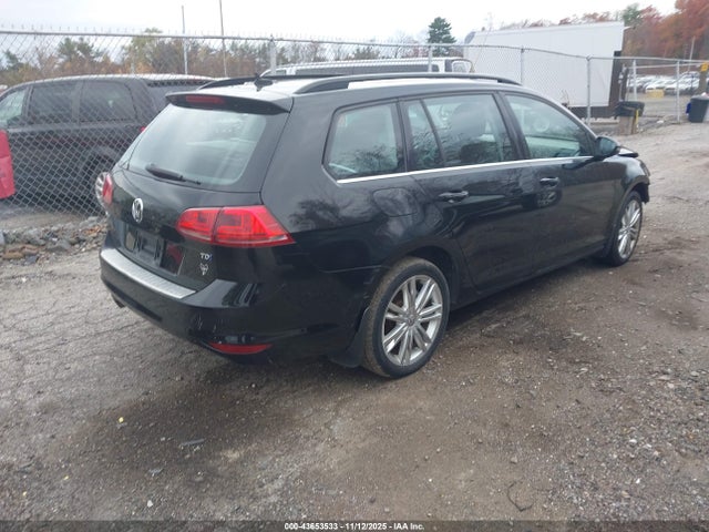 43653533 :رقم المزاد ، 3VWCA7AU2FM510437 vin ، 2015 Volkswagen Golf Sportwagen Tdi Se 4-door مزاد بيع