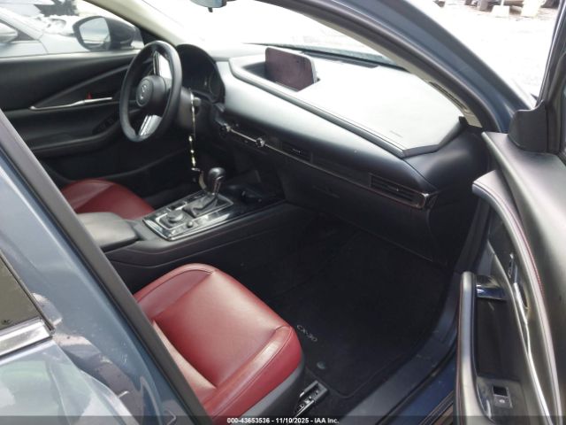 2022 MAZDA CX-30 3MVDMBCL7NM418811 Photo 4