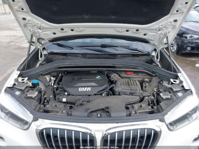 2019 BMW X1 WBXHT3C56K3H34460 Photo 9