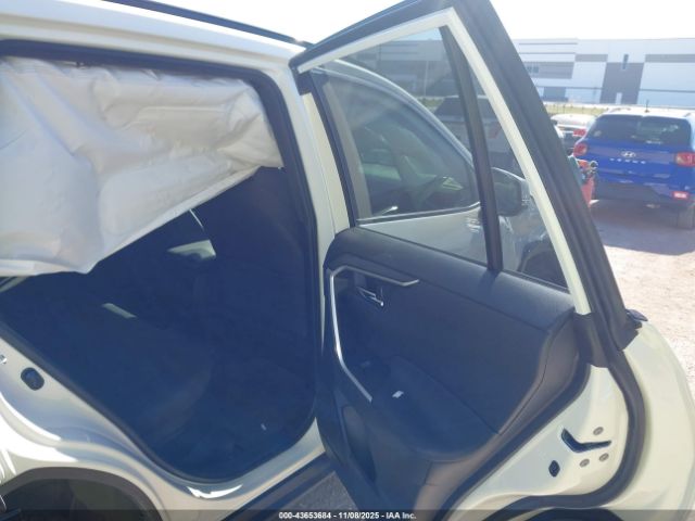 2022 TOYOTA RAV4 HYBRID JTM16RFV4ND518879 Photo 7