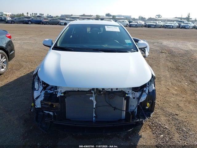 Toyota COROLLA SE 2025 5YFS4MCE4SP233853 Image 13