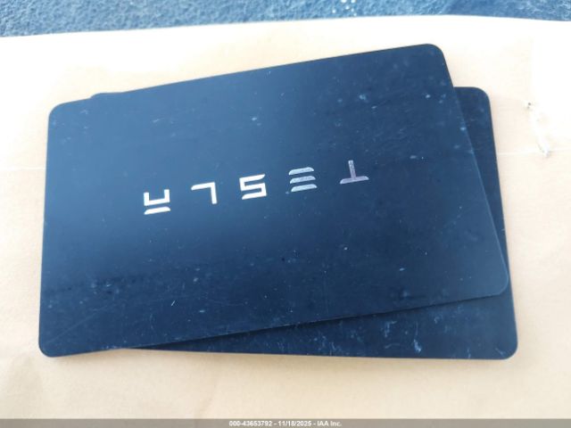 2023 TESLA MODEL Y 7SAYGDEE2PF642955 Photo 10