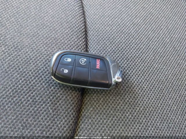 2017 FIAT 500X ZFBCFXAB9HP611168 Photo 10