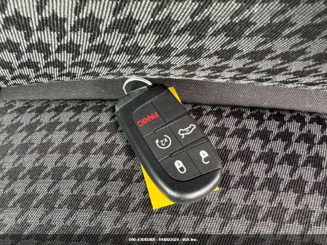 2021 DODGE CHARGER 2C3CDXGJXMH581053 Photo 10