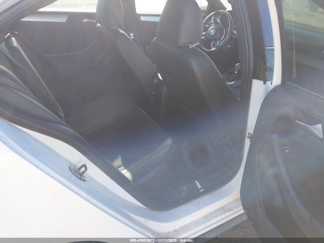 Продажа на аукционе авто 2012 Volkswagen Jetta Gli, vin: 3VW4A7AJ0CM061314, номер лота: 43653873