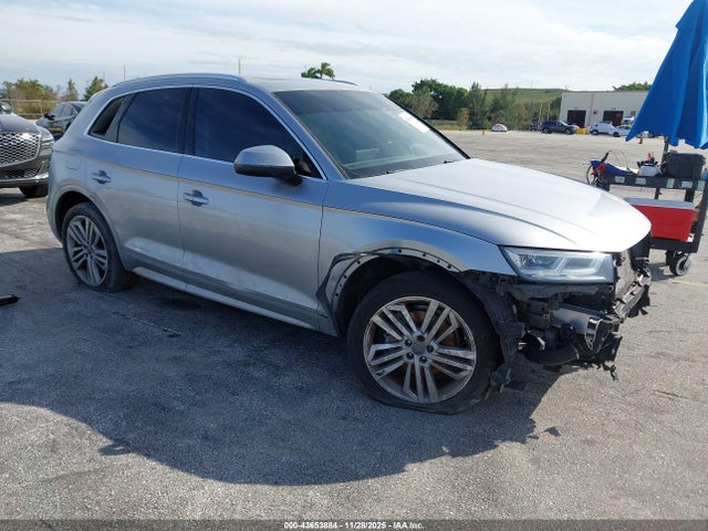 2019 AUDI Q5 WA1BNAFY5K2126675 Photo 0