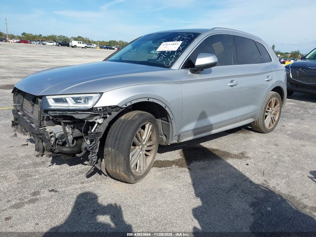 2019 AUDI Q5 WA1BNAFY5K2126675 Photo 1