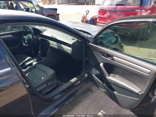 2020 VOLKSWAGEN PASSAT 1VWSA7A39LC017256 Photo 4