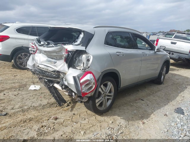 2018 MERCEDES-BENZ GLA 250 WDCTG4GB4JJ502619 Photo 3