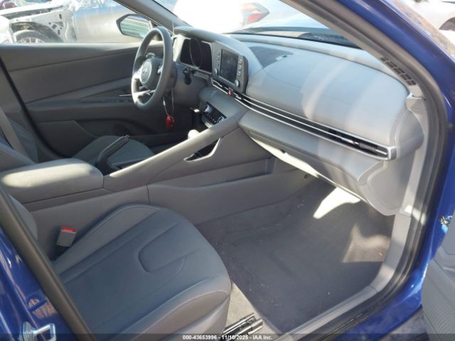2022 HYUNDAI ELANTRA KMHLM4AG0NU326834 Photo 4