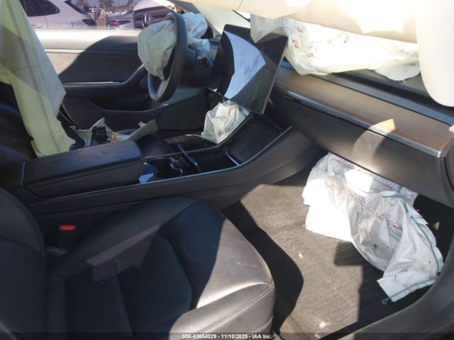 2020 TESLA MODEL 3 5YJ3E1EA5LF743703 Photo 4
