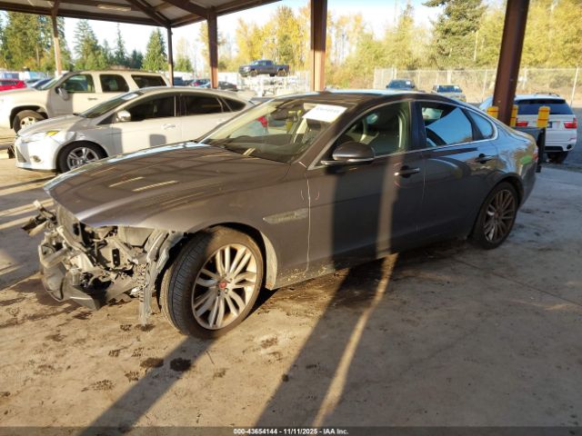 2017 JAGUAR XF SAJBK4BV5HCY26602 Photo 1