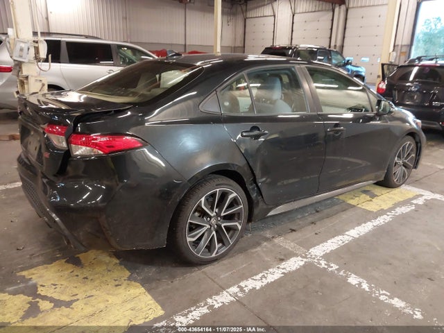 2020 TOYOTA COROLLA JTDP4RCE0LJ007592 Photo 3