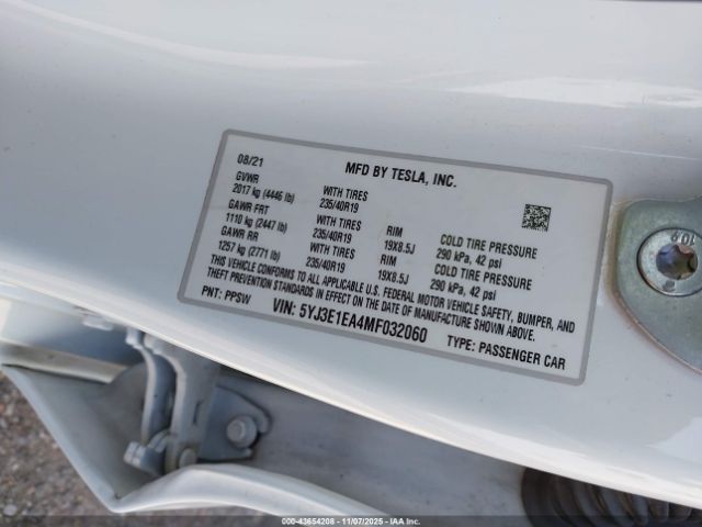 2021 TESLA MODEL 3 5YJ3E1EA4MF032060 Photo 8