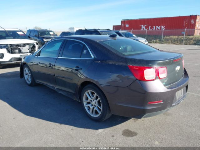 2015 CHEVROLET MALIBU 1G11C5SL8FF276599 Photo 2
