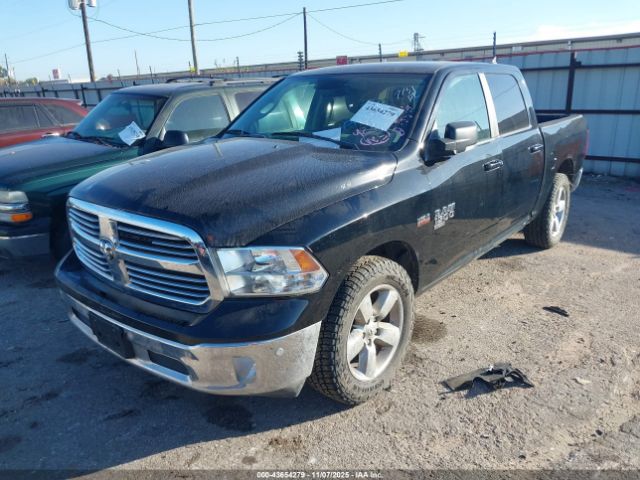 2019 RAM 1500 CLASSIC 1C6RR6LT1KS622322 Photo 1