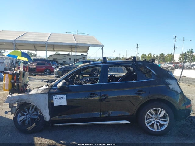WA1GAAFY8P2056730 Audi Q5 Premium 45 Tfsi S Line Quattro