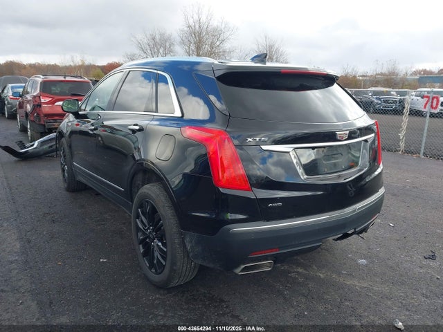 2018 CADILLAC XT5 1GYKNFRS9JZ236171 Photo 2