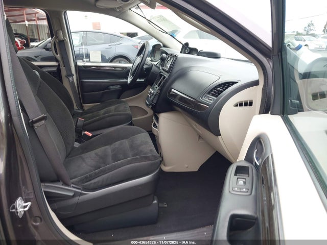 2C4RDGBG6KR719938 Dodge Grand Caravan Se