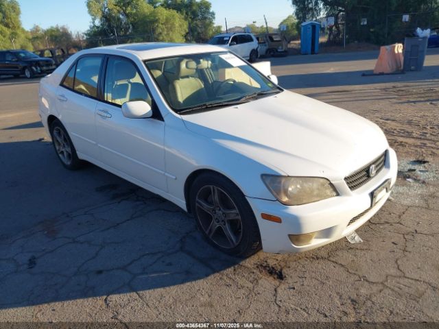 2004 LEXUS IS 300 JTHBD192940084444