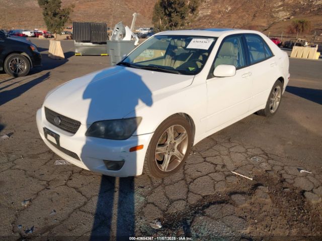 2004 LEXUS IS 300 JTHBD192940084444 Photo 1