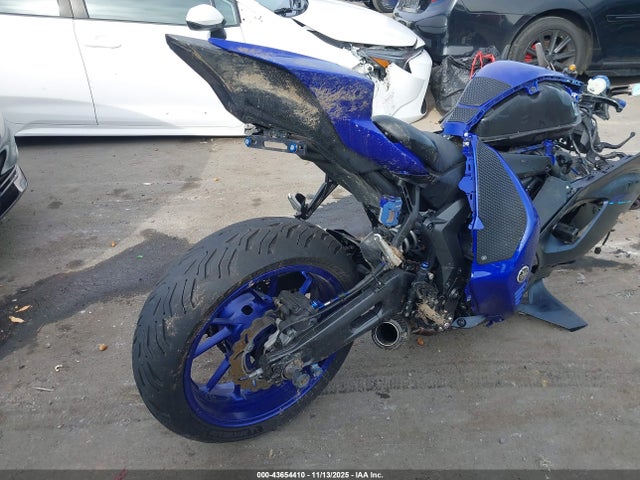 JYARM38E0NA001269 Yamaha Yzfr7