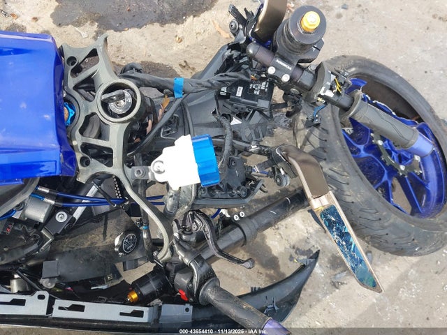 JYARM38E0NA001269 Yamaha Yzfr7