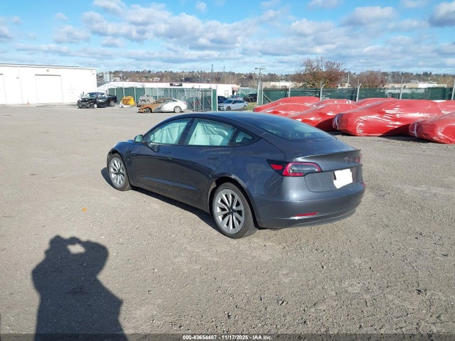 2023 TESLA MODEL 3 5YJ3E1EA9PF447489 Photo 2