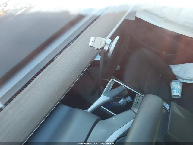 2023 TESLA MODEL 3 5YJ3E1EA9PF447489 Photo 6