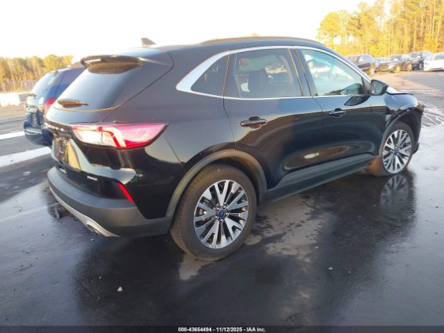 2022 FORD ESCAPE 1FMCU9J95NUA81298 Photo 3