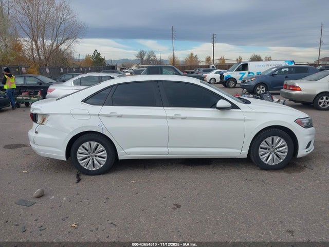 43654510 :رقم المزاد ، 3VWN57BUXKM005476 vin ، 2019 Volkswagen Jetta 1.4t S مزاد بيع