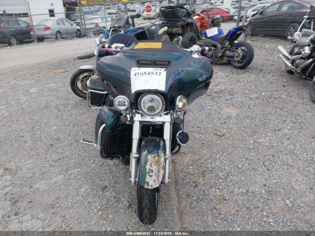 2021 HARLEY-DAVIDSON FLHTK 1HD1KEF10MB637149 Photo 4