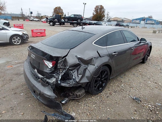 2012 AUDI A7 WAU2GAFC3CN109987 Photo 3