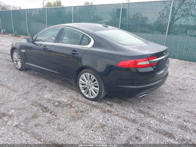 2012 JAGUAR XF SAJWA0HB8CLS44450 Photo 2