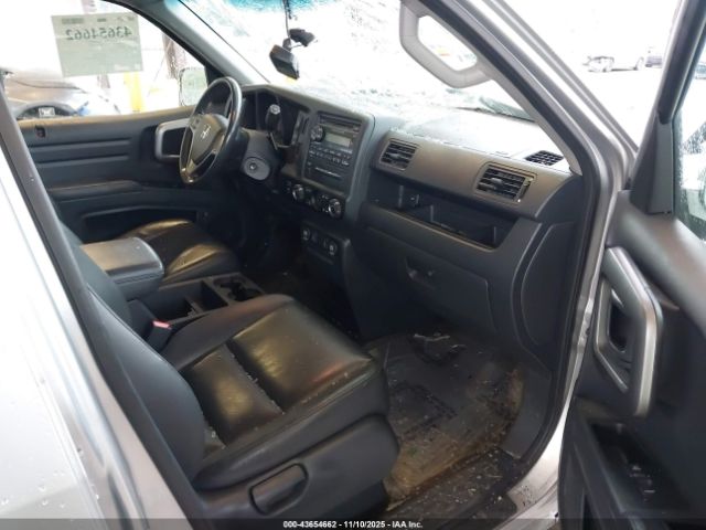 2011 HONDA RIDGELINE 5FPYK1F59BB006395 Photo 4
