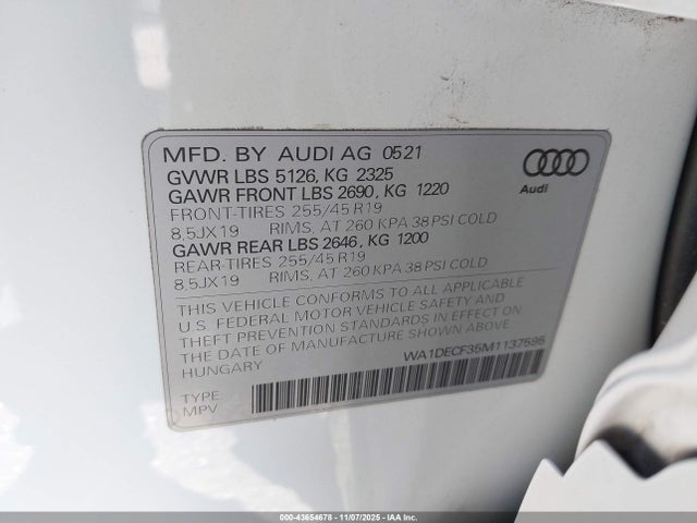 2021 AUDI Q3 WA1DECF35M1137595 Photo 8