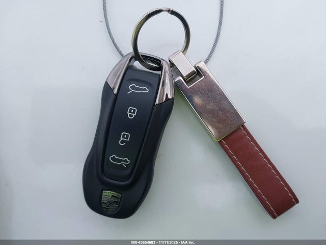 2025 PORSCHE MACAN ELECTRIC WP1AC2XA3SL175166 Photo 10