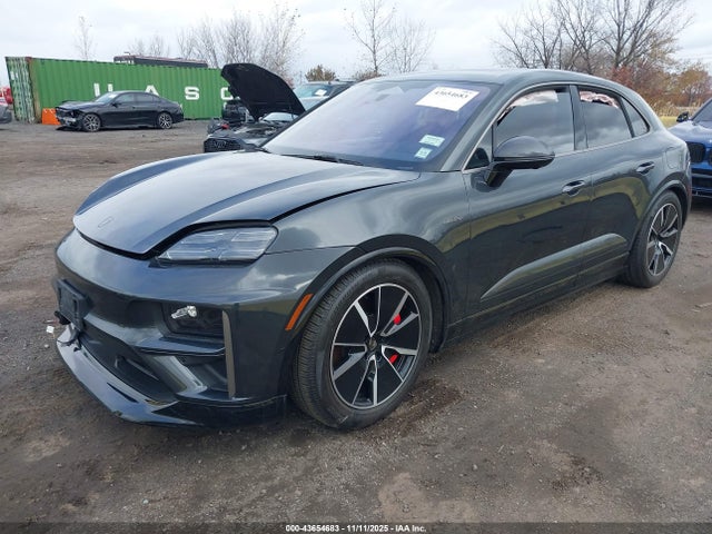 2025 PORSCHE MACAN ELECTRIC WP1AC2XA3SL175166 Photo 1