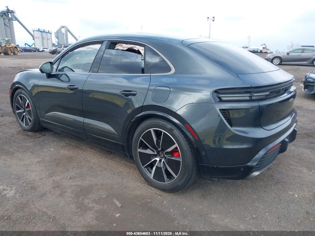 2025 PORSCHE MACAN ELECTRIC WP1AC2XA3SL175166 Photo 2
